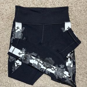 Limited Edition Athleta Elation 7/8 Tight
